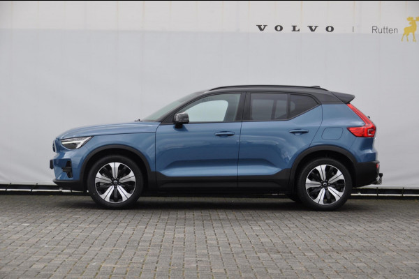 Volvo XC40 231PK Automaat Recharge Plus 70 kWh / Adaptive cruise control / Pilot assist / BLIS / Stoel en stuur verwarming / Elektrische achterklep / Parkeersensoren met camera / Google infotainment /