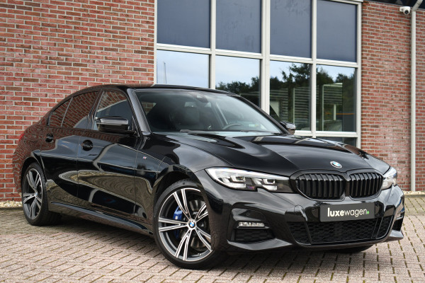 BMW 3-serie 330e M-Sport Shadowline 19inch HiFi Stuurverw