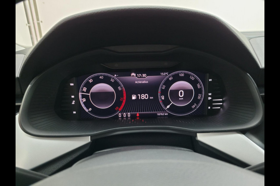 Škoda Kamiq 1.0 TSI Active Sport | Parkeercamera | Parkeersensoren | Carplay | 1e eigenaar | Navigatie | Volle auto!