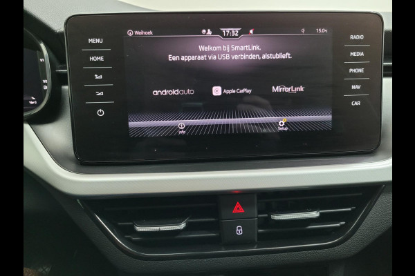 Škoda Kamiq 1.0 TSI Active Sport | Parkeercamera | Parkeersensoren | Carplay | 1e eigenaar | Navigatie | Volle auto!