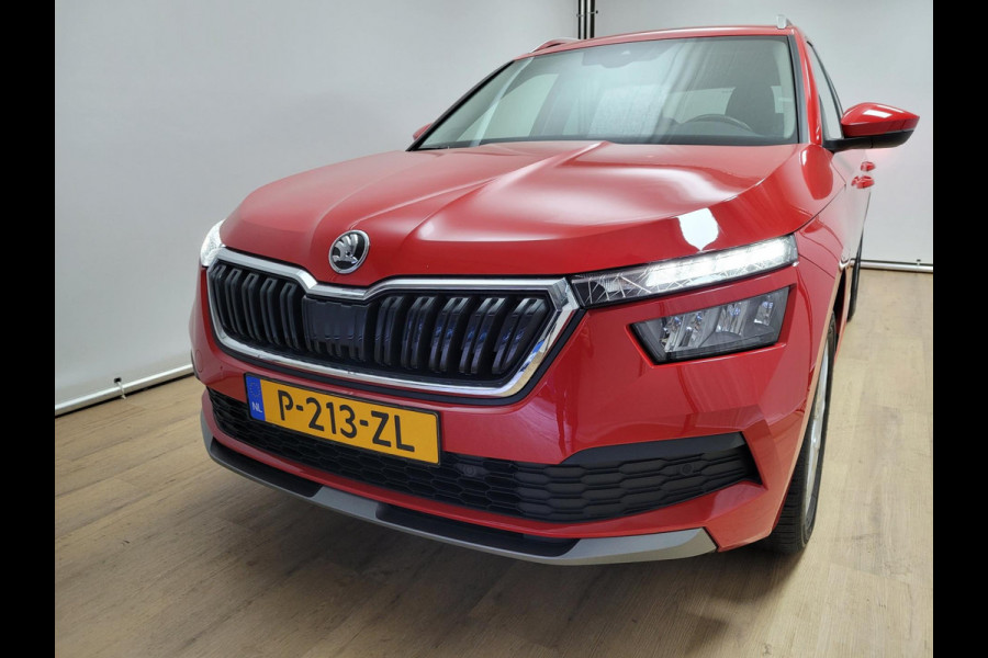 Škoda Kamiq 1.0 TSI Active Sport | Parkeercamera | Parkeersensoren | Carplay | 1e eigenaar | Navigatie | Volle auto!