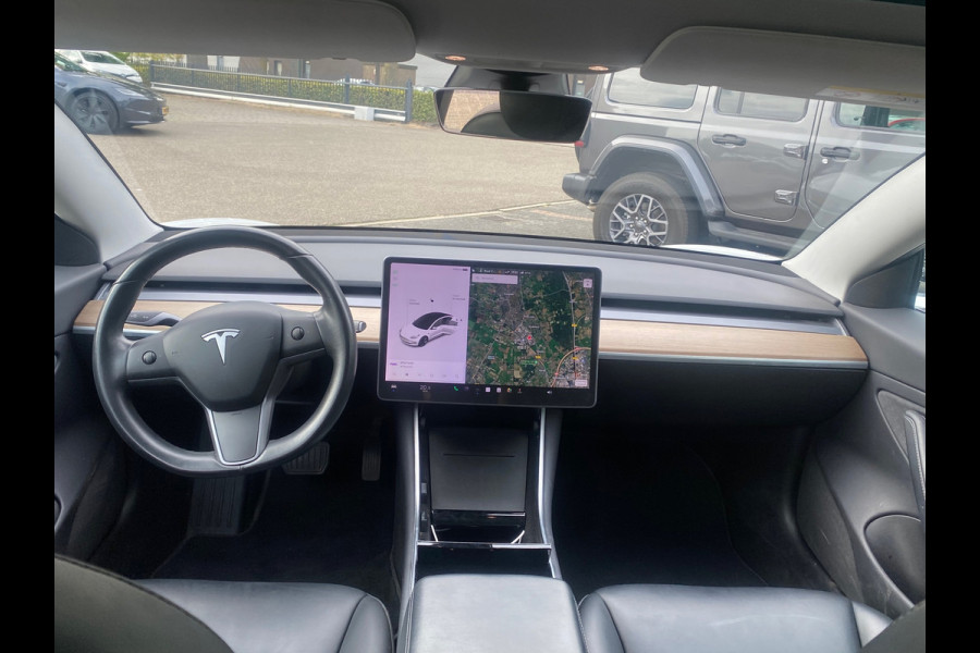 Tesla Model 3 Standard RWD Plus 60 kWh ZEER NETTE STAAT | RIJKLAARPRIJS incl. 12mnd BOVAG