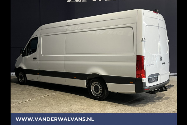 Mercedes-Benz Sprinter 316 CDI 164pk L3H2 Euro6 Airco | 3500kg trekhaak | Camera | Cruisecontrol parkeersensoren, apple carplay, android auto, MBUX