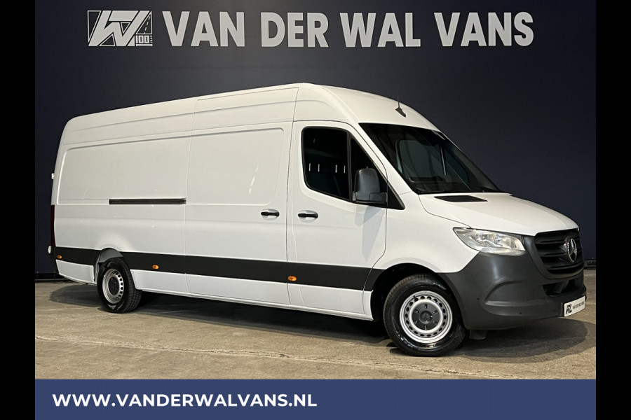 Mercedes-Benz Sprinter 316 CDI 164pk L3H2 Euro6 Airco | 3500kg trekhaak | Camera | Cruisecontrol parkeersensoren, apple carplay, android auto, MBUX