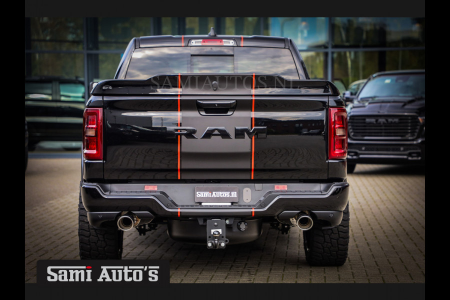 Dodge Ram 2025 LARAMIE NIGHT PREMIUM | BOM VOL + 14.4 INCH SCHERM BOM VOL | LUCHTVERING | HUD | HURRICAN 420PK 636 Nm TWIN TURBO | PRIJS M DUBBELE CABINE | PICK UP | 5 PERSOONS | DC | GRIJSKENTEKEN | VOORRAAD NR 2222 - 7655