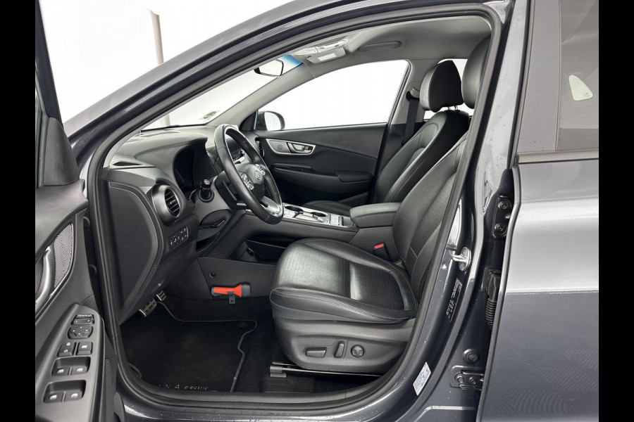 Hyundai Kona EV Premium 64 kWh (INCL-BTW) *VOLLEDER | HEAD-UP | FULL-LED | NAVI-FULLMAP | DAB | ADAPTIVE-CRUISE | KRELL-AUDIO | KEYLESS | CAMERA | BLIND-SPOT | LANE-ASSIST | VIRTUAL-COCKPIT | SHIFT-PADDLES | COMFORT-SEATS