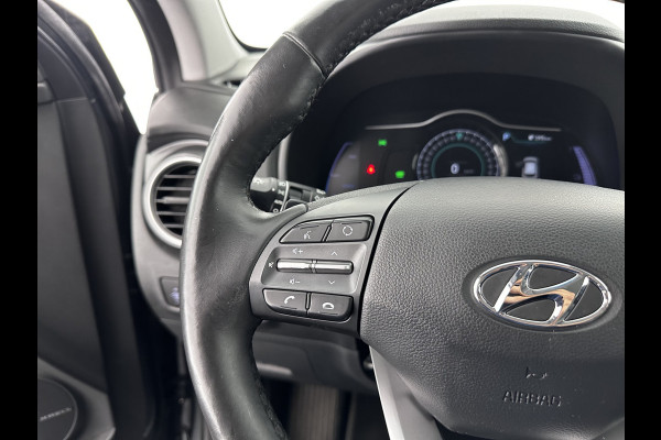 Hyundai Kona EV Premium 64 kWh (INCL-BTW) *VOLLEDER | HEAD-UP | FULL-LED | NAVI-FULLMAP | DAB | ADAPTIVE-CRUISE | KRELL-AUDIO | KEYLESS | CAMERA | BLIND-SPOT | LANE-ASSIST | VIRTUAL-COCKPIT | SHIFT-PADDLES | COMFORT-SEATS