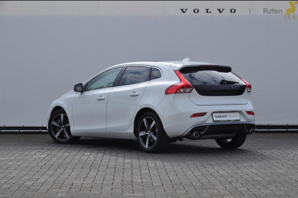 Volvo V40 T3 153PK Automaat Polar+ Sport / Cruise Control / Panoramadak / Stoelverwarming / DAB+ / Alcantara bekleding /