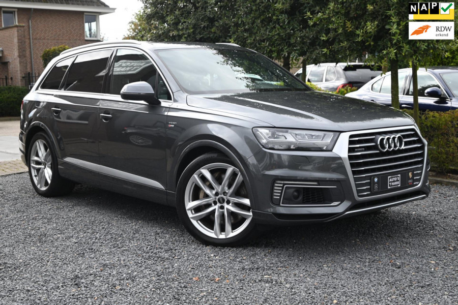 Audi Q7 3.0 TDI e-tron S-LINE QUATTRO, 21" RS Velgen, Luchtvering, Trekhaak, Leder, Bose audio