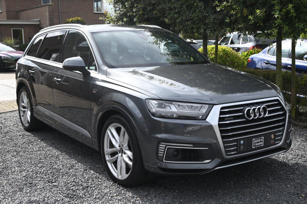 Audi Q7 3.0 TDI e-tron S-LINE QUATTRO, 21" RS Velgen, Luchtvering, Trekhaak, Leder, Bose audio