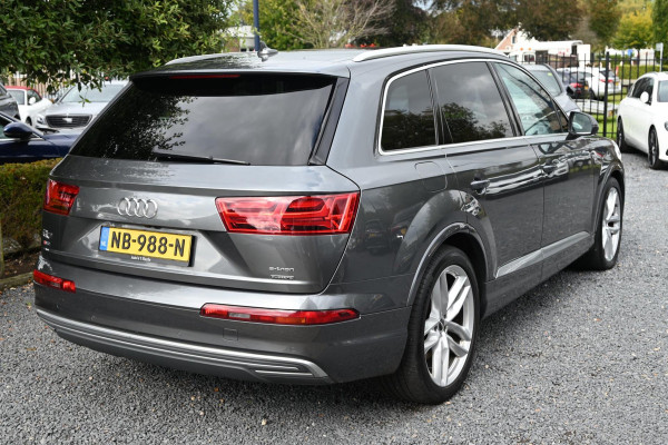 Audi Q7 3.0 TDI e-tron S-LINE QUATTRO, 21" RS Velgen, Luchtvering, Trekhaak, Leder, Bose audio