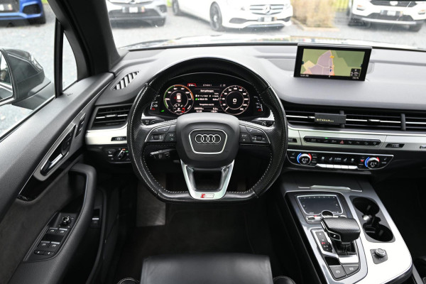 Audi Q7 3.0 TDI e-tron S-LINE QUATTRO, 21" RS Velgen, Luchtvering, Trekhaak, Leder, Bose audio