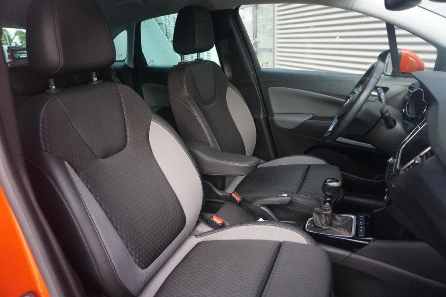 Opel Crossland X 1.2 Turbo Innovation AGR stoelen | Winterpakket | Navigatie Pro | HUD | Climate Control | Carplay/AndroidAuto |