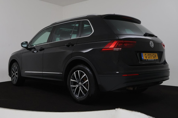 Volkswagen Tiguan 1.5 TSI ACT Comfortline Business Automaat (ADAPTIVE, PANORAMADAK, STOELV, NAVI, PDC, NL-AUTO, GOED ONDERHOUDEN)