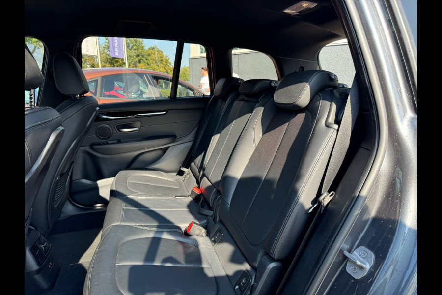 BMW 2 Serie Gran Tourer 218i 7p. High Executive HEAD UP | COMFORTSTOELEN+LEDER+VERWARMING | RIJKLAARPRIJS INCL. 12MND BOVAG