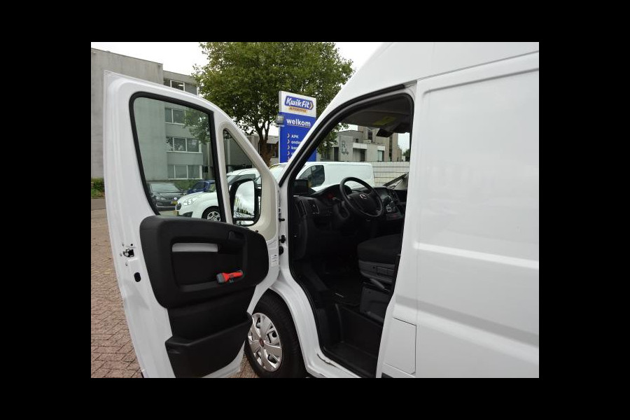 Fiat E-Ducato 3.5T L4H2 47 kWh AIRCO NAVIGATIE 3 ZITS