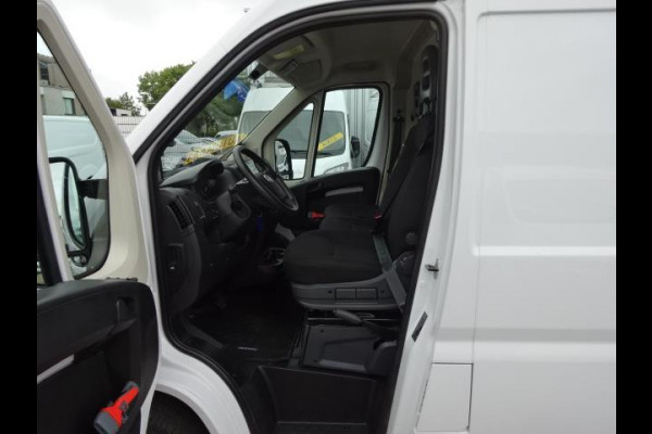 Fiat E-Ducato 3.5T L4H2 47 kWh AIRCO NAVIGATIE 3 ZITS