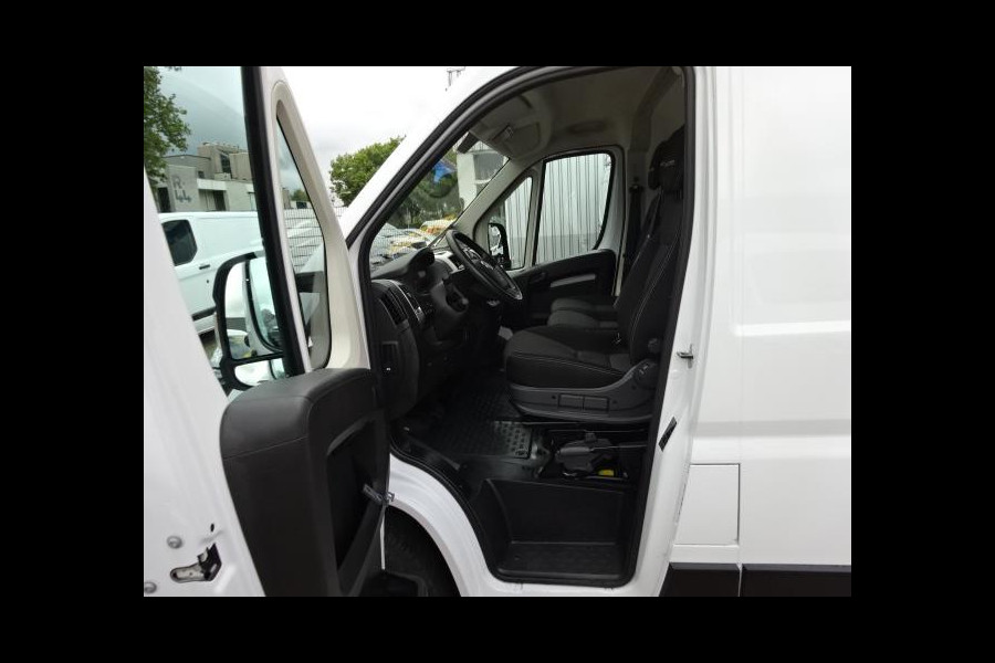 Fiat Ducato 33 2.2 MultiJet L2H2 AUTOMAAT NAVI IMPERIAAL TRAP TREKHAAK