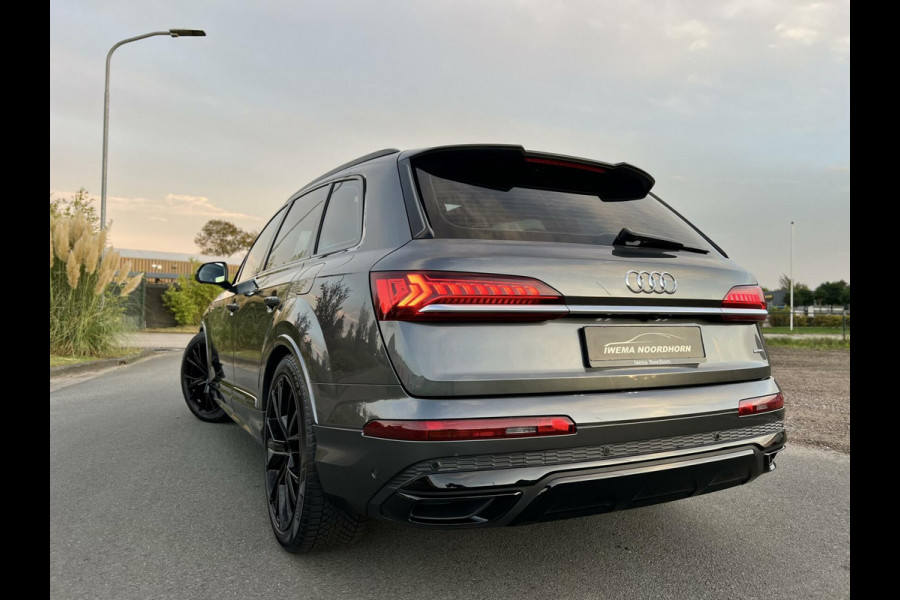 Audi Q7 55 TFSI e quattro S-Line Plus Panoramadak|Matrix Laser|Camera 360°|Keyless|Luchtvering|Sport stoelen|DAB+