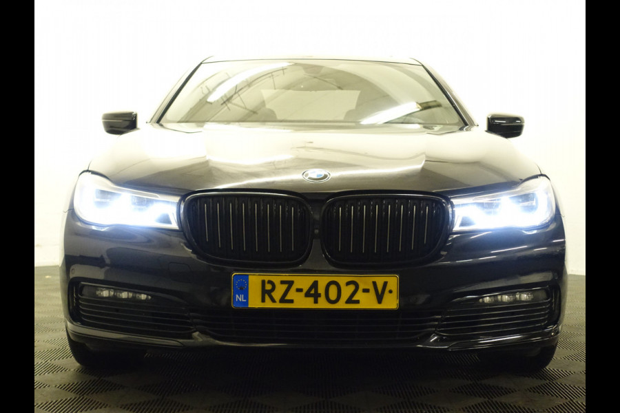 BMW 7 Serie 730d High Exe M-Sport Aut8 - Schuifdak I Leer I Head up I Active steering I Harman Kardon I Full