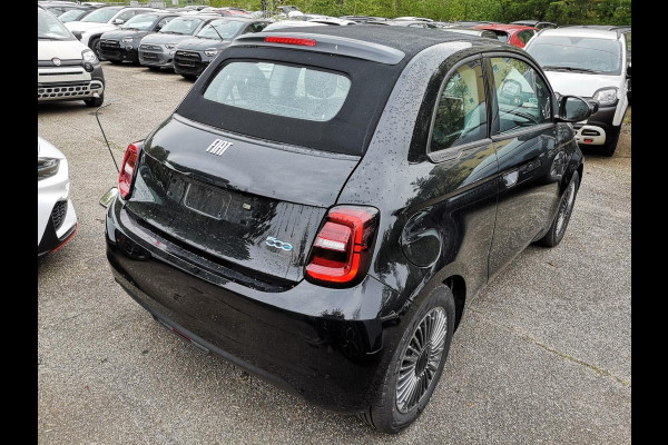 Fiat 500E CABRIO Icon 42 kWh