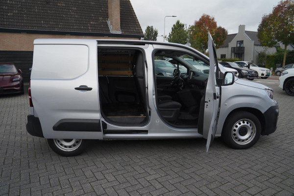 Peugeot Partner 1.5 BlueHDI Premium | Schuifdeur rechts | Apple carplay | 102 PK | Navigatie | 1e eigenaar | Ex btw | PDC |