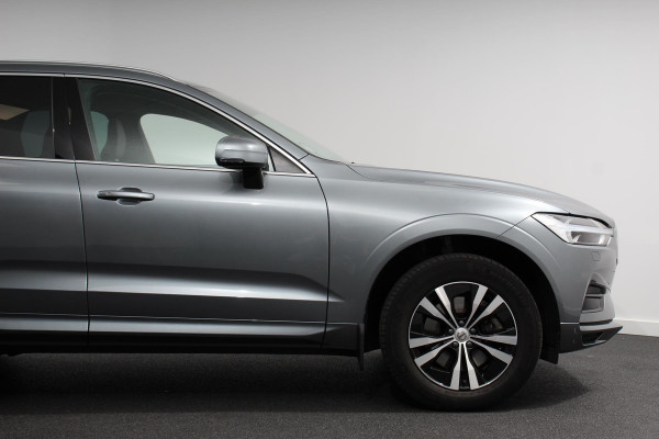 Volvo XC60 2.0 B4 190pk Geartronic Momentum | Navigatie | Climate Control | Electrisch bedienbare achterklep | Parkeer sensoren | Verwarmde voorstoelen | Extra getint glas | Camera