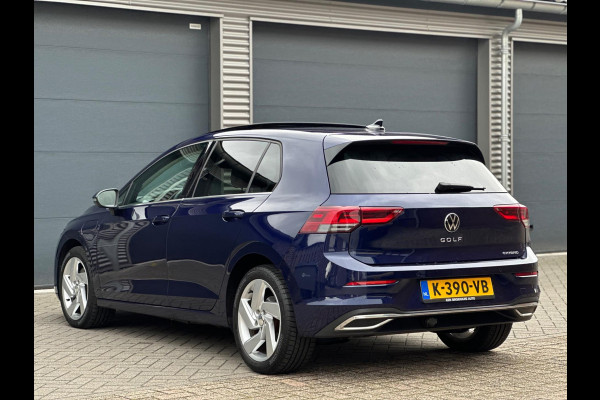 Volkswagen Golf 1.4 eHybrid STYLE, PANORAMADAK, SPORTINTERIEUR, TREKHAAK, NL AUTO MET NATIONALE AUTO PAS