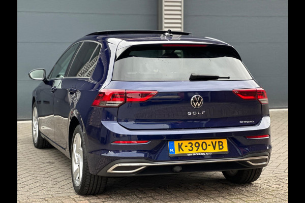 Volkswagen Golf 1.4 eHybrid STYLE, PANORAMADAK, SPORTINTERIEUR, TREKHAAK, NL AUTO MET NATIONALE AUTO PAS