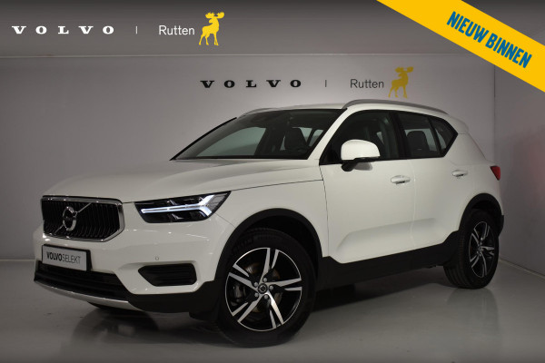 Volvo XC40 T3 156PK Momentum / Navigatie / Elektrische achterklep / Camera achter / Park Assist voor en achter