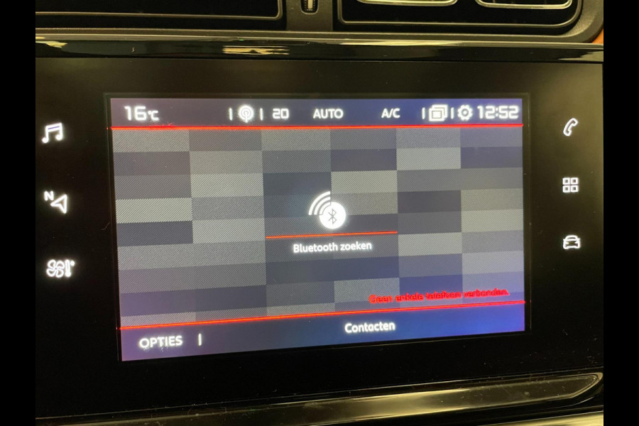 Citroën C3 1.2 PureTech Shine / Pano / Navi / CarPlay / Stoelverwarming