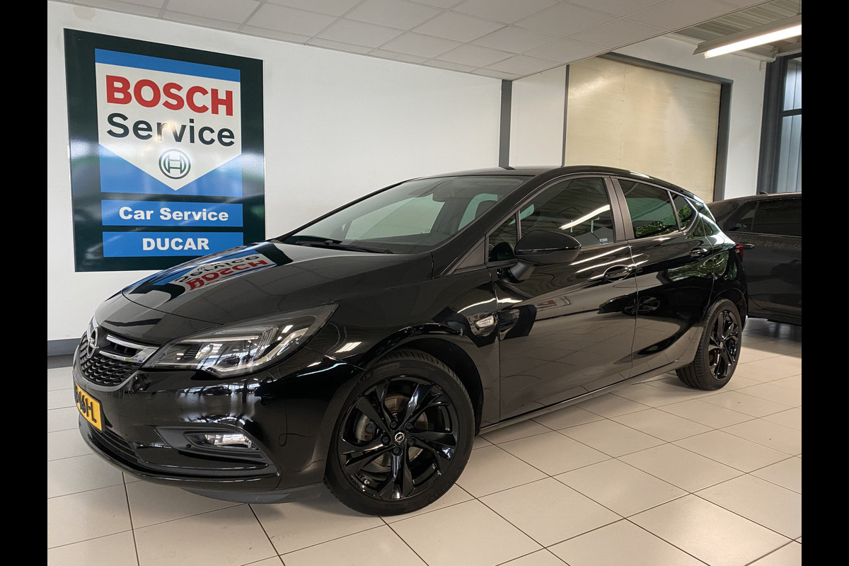 Opel Astra 1.4 Black Edition Navigatie /airco