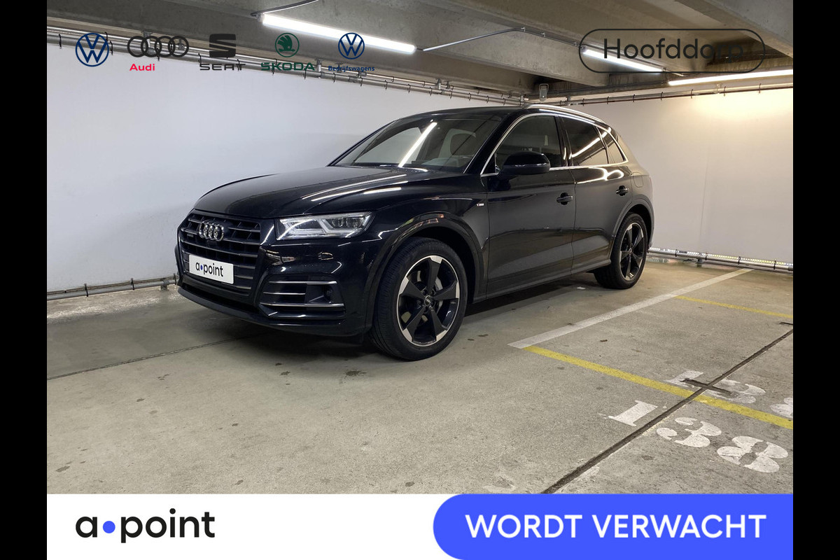 Audi Q5 55 TFSI e quattro Competition 367 pk S-tronic | Navigatie | Panoramadak | Elektr. trekhaak | Parkeersensoren (Park assist) | Rondomzicht camera | Stoelverwarming |