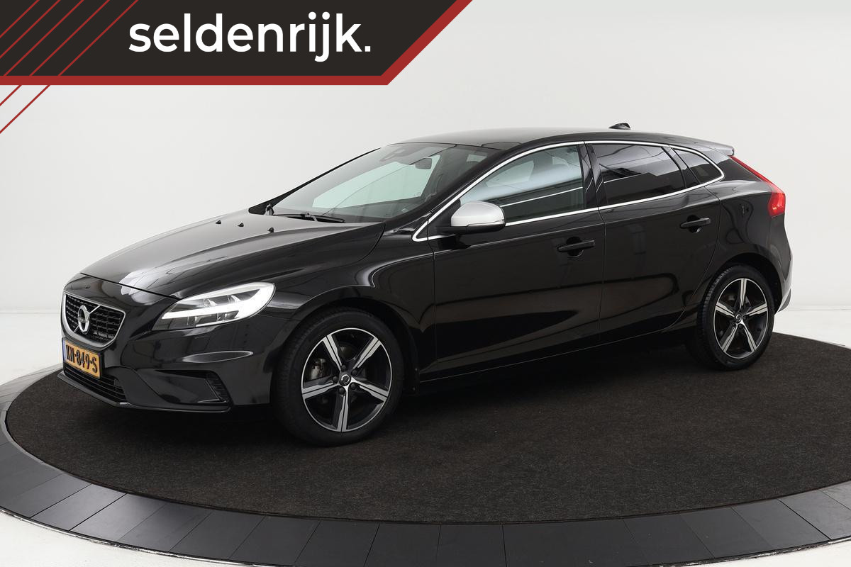 Volvo V40 2.0 D2 R-Design | 1e eigenaar | Panoramadak | Harman Kardon | Leder | Stoelverwarming | Full LED | Navigatie | PDC