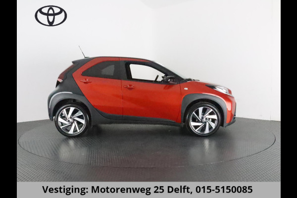 Toyota Aygo X 1.0 VVT-i AUTOMAAT PREMIUM-PACK GARANTIE TOT 2032 LEDER.KEYLESS.