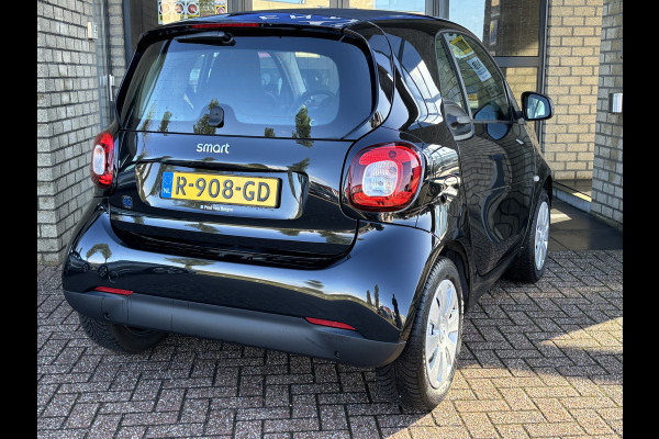 Smart Fortwo EQ Comfort PLUS 18 kWh-LED-DAB RADIO-STOELVERWARMING-BTW AUTO