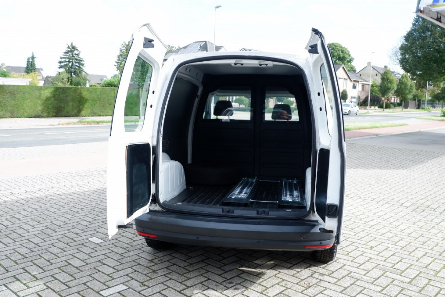 Volkswagen Caddy 1.2 TSI L1H1 BMT Full Map Navi Rijklaarprijs!