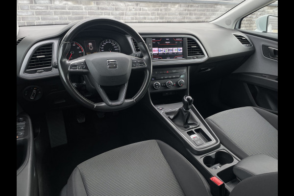 Seat León ST 1.0 EcoTSI Style Business Intense | LED | Trekhaak | Navi | Carplay | ECC