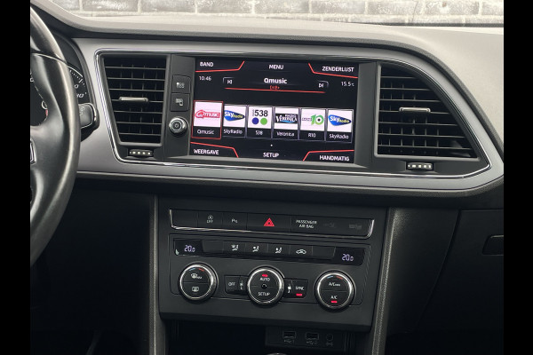 Seat León ST 1.0 EcoTSI Style Business Intense | LED | Trekhaak | Navi | Carplay | ECC