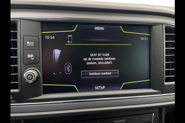 Seat León ST 1.0 EcoTSI Style Business Intense | LED | Trekhaak | Navi | Carplay | ECC