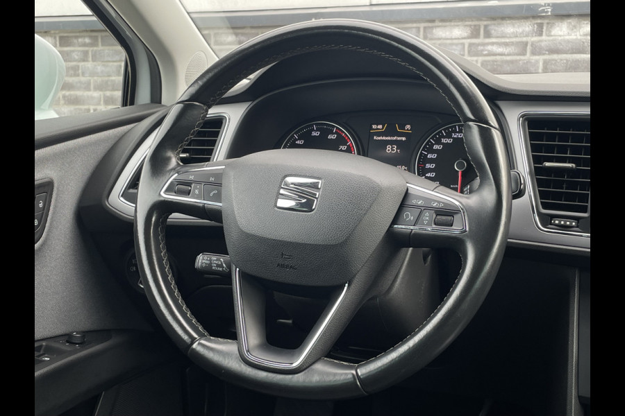 Seat León ST 1.0 EcoTSI Style Business Intense | LED | Trekhaak | Navi | Carplay | ECC