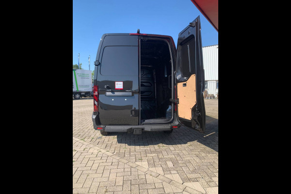 Renault Master T35 2.0 dCi 150 PK L2H2 Nieuw model, Camera, Trekhaak, Apple carplay