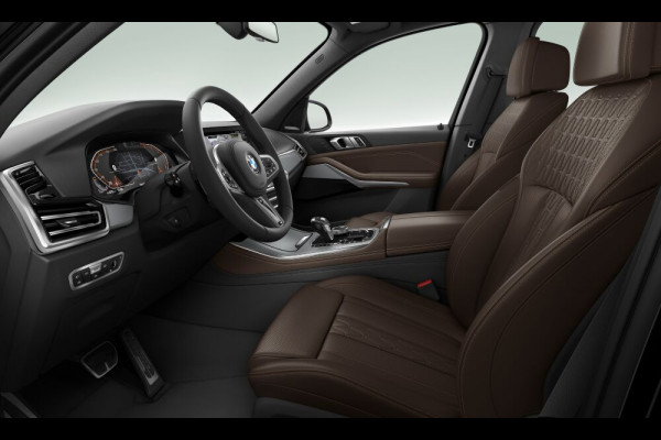 BMW X5 xDrive30d M-Sport - Adaptive Air - Driving + Parking Ass Prof - Trekhaak - Nappa Comfortzetels