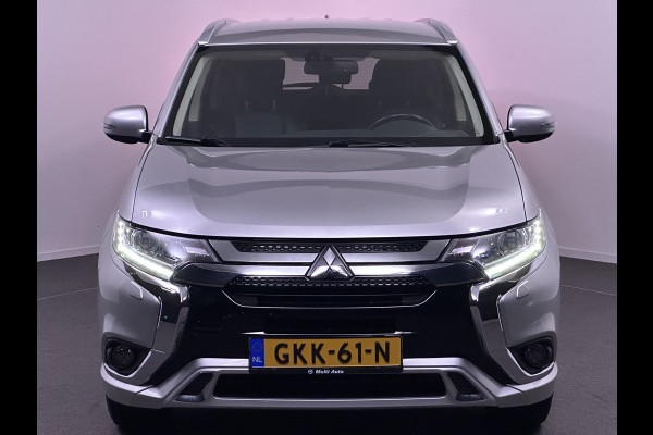 Mitsubishi Outlander 2.4 Intense Plug in Hybrid PHEV | Alcantara Sportstoelen | Apple Carplay | Camera | DAB | L.M. 18" |