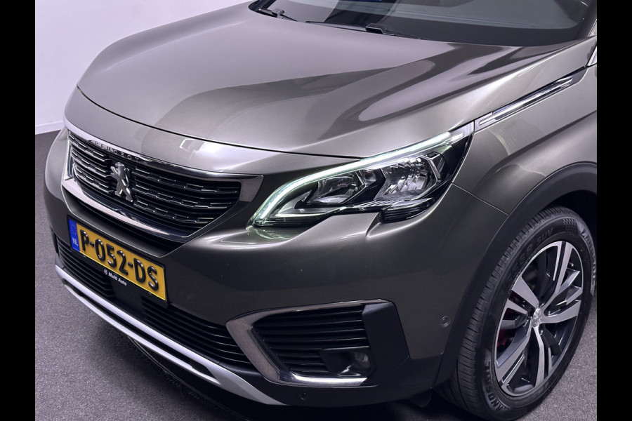 Peugeot 5008 1.2 PureTech GT-Line 7 Persoons | Carplay | Camera | Trekhaak Afneembaar | Navi | Dode Hoek Detectie | Stoel Verwarming | DAB | Lane Assist |