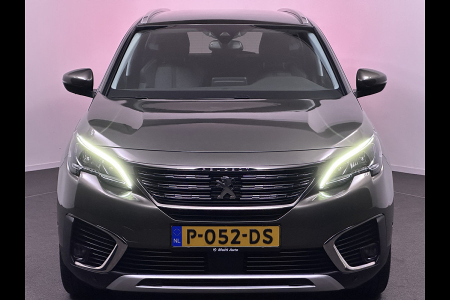 Peugeot 5008 1.2 PureTech GT-Line 7 Persoons | Carplay | Camera | Trekhaak Afneembaar | Navi | Dode Hoek Detectie | Stoel Verwarming | DAB | Lane Assist |