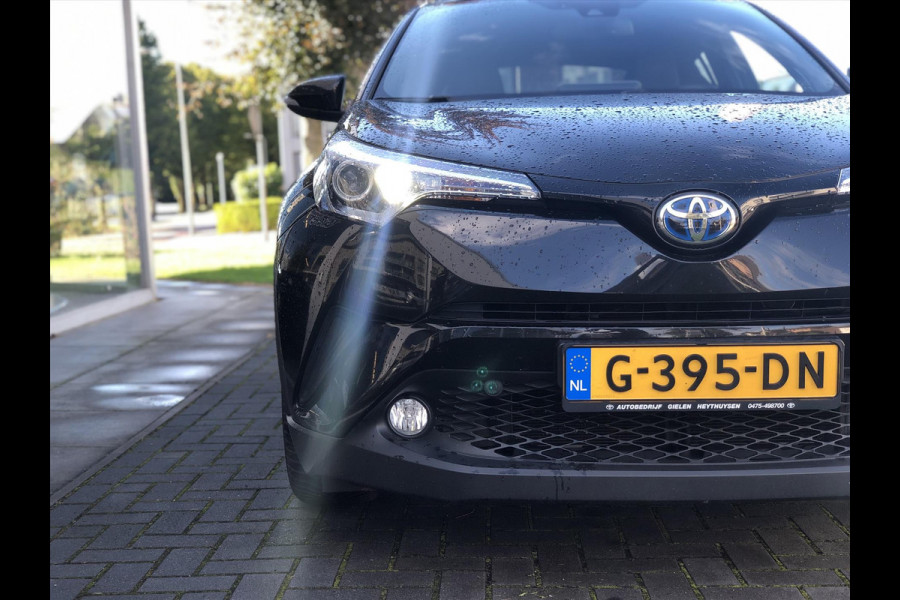 Toyota C-HR 1.8 Hybrid Executive | JBL, Leer, Dodehoekherkenning, Navigatie, 18inch, Stoel + Stuurverwarming, Parkeersensoren