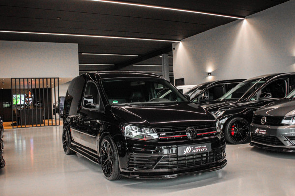 Volkswagen Caddy 2.0 TDI 185PK R_EDITION / TREKHAAK / LEDEREN BEKLEDING / SIDE BARS / BLACK EDITION / APPLE CARPLAY / TREKHAAK