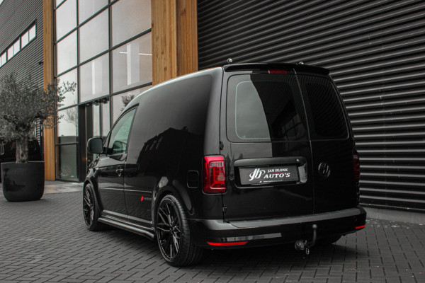 Volkswagen Caddy 2.0 TDI 185PK R_EDITION / TREKHAAK / LEDEREN BEKLEDING / SIDE BARS / BLACK EDITION / APPLE CARPLAY / TREKHAAK