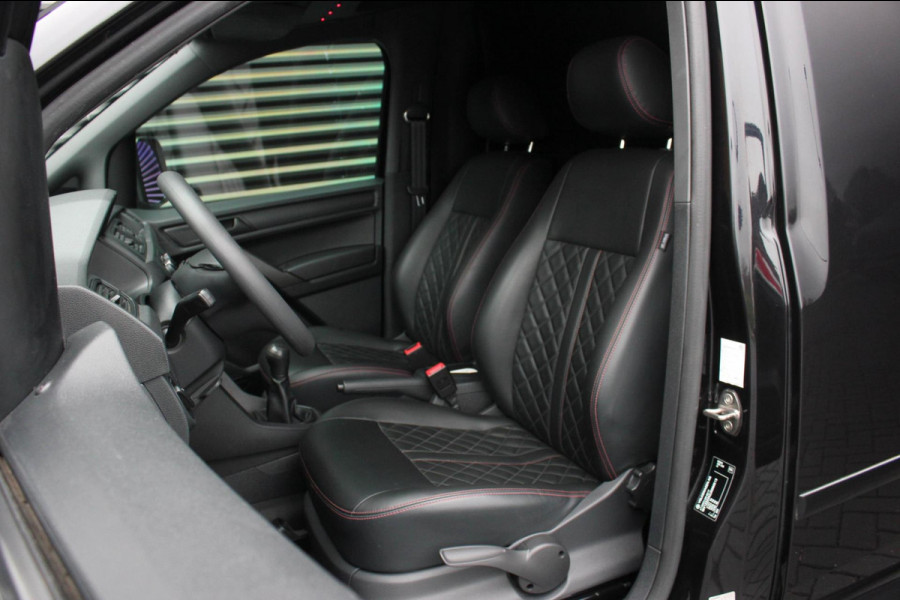 Volkswagen Caddy 2.0 TDI 185PK R_EDITION / TREKHAAK / LEDEREN BEKLEDING / SIDE BARS / BLACK EDITION / APPLE CARPLAY / TREKHAAK